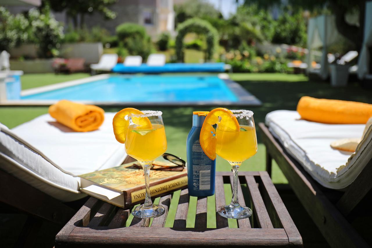 Apartments Mirakul ซาดาร์ ภายนอก รูปภาพ