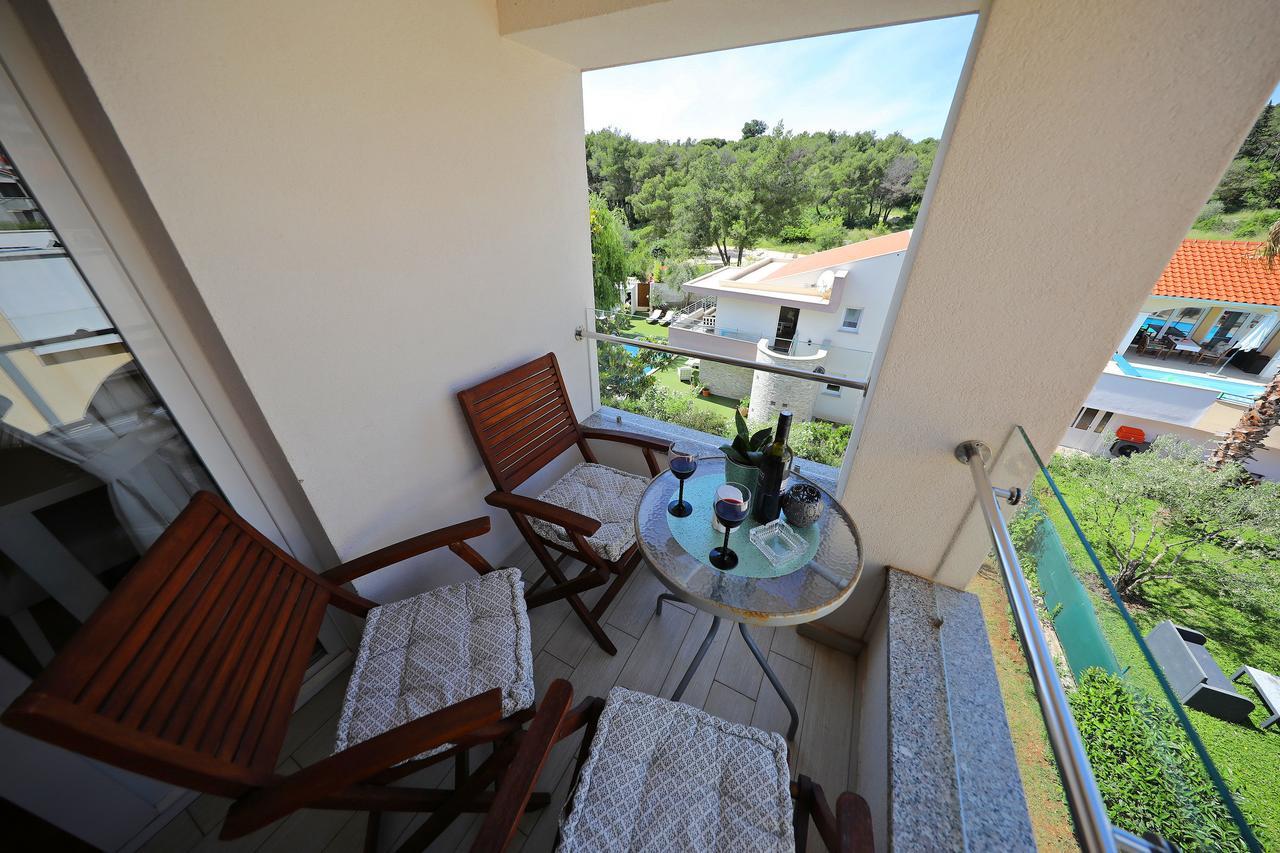 Apartments Mirakul ซาดาร์ ภายนอก รูปภาพ
